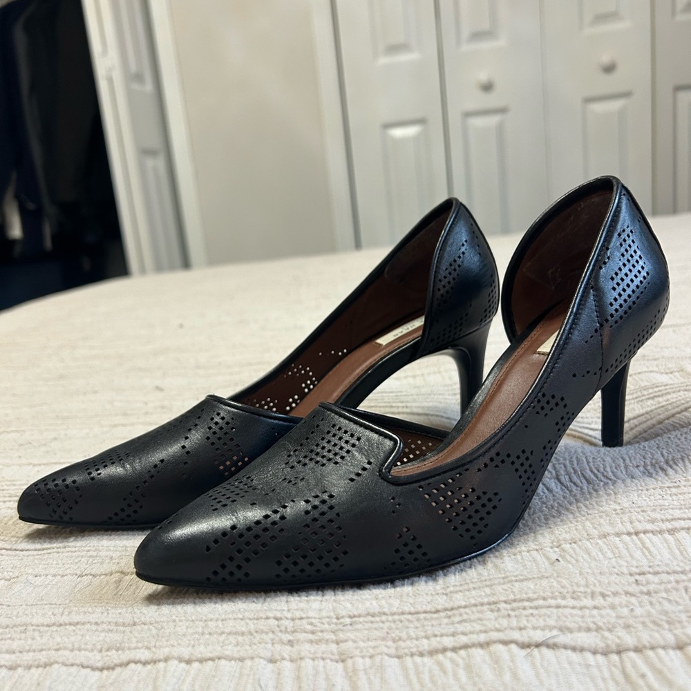 Cole Haan Perforated Black Pumps